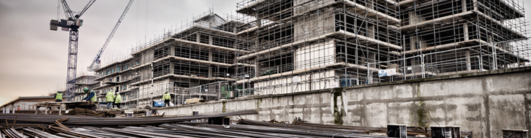 Installing conduit horizontally